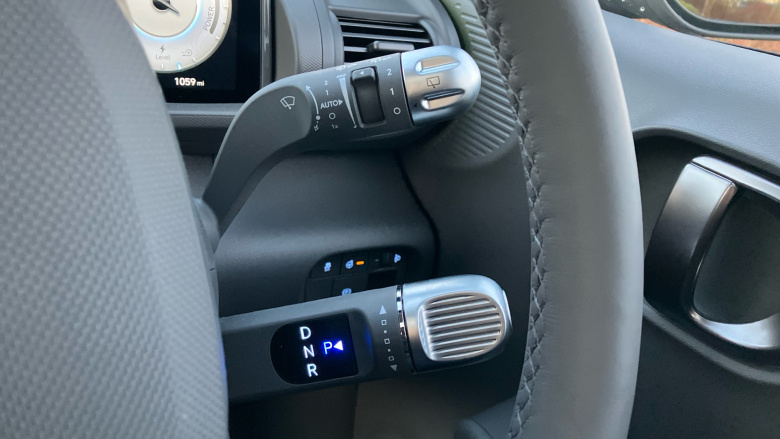 Hyundai INSTER 85kW Cross 49kWh 5dr Auto Electric Hatchback